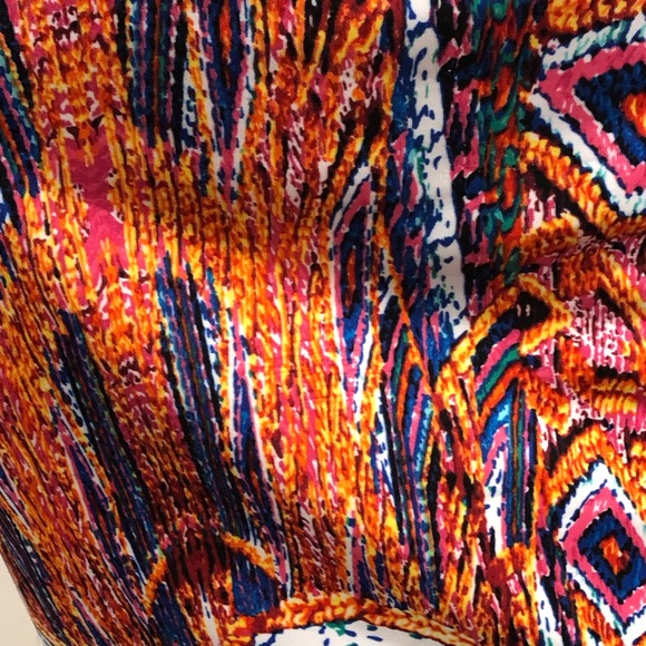 Bebe colourful summer skirt - Picture 3 of 10